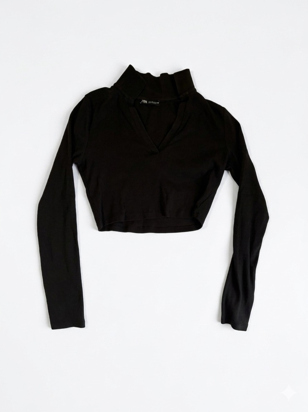 Zara Black Ribbed Long Sleeve Collard Crop Top